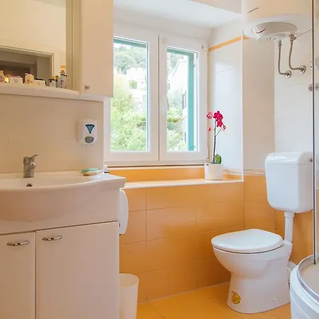 Cheap Sleep Marinero (adults Only) * Hvar Town