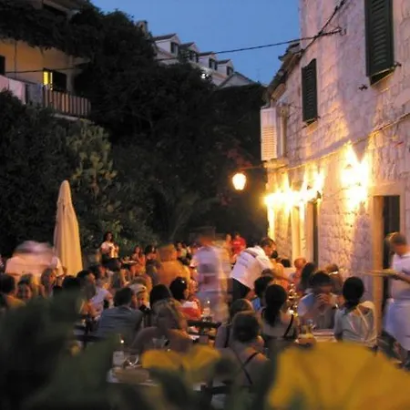 Cheap Sleep Marinero (adults Only) Ostello
