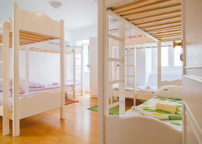 Cheap Sleep Marinero (adults Only) Hostel Hvar Town