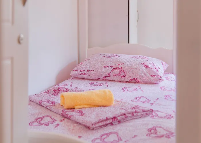 Cheap Sleep Marinero (adults Only) Albergue *